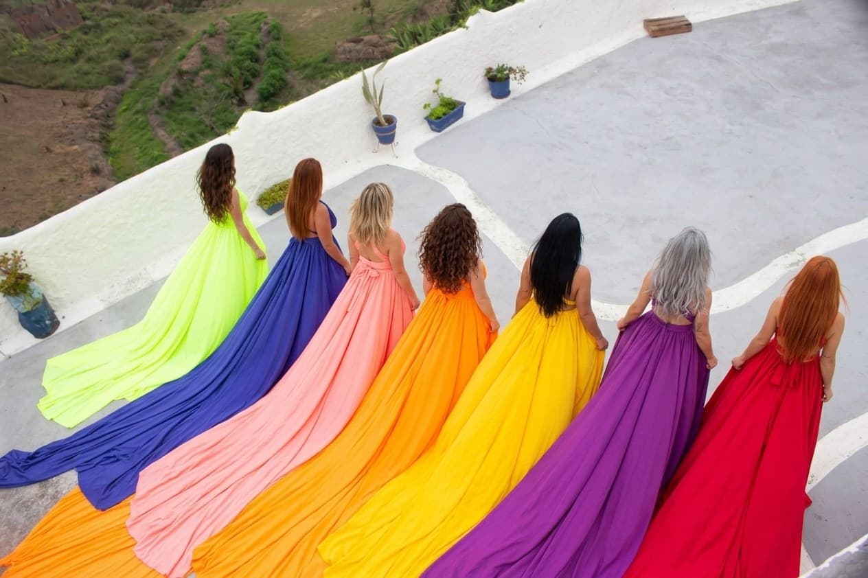 Vestidos voladores de colores